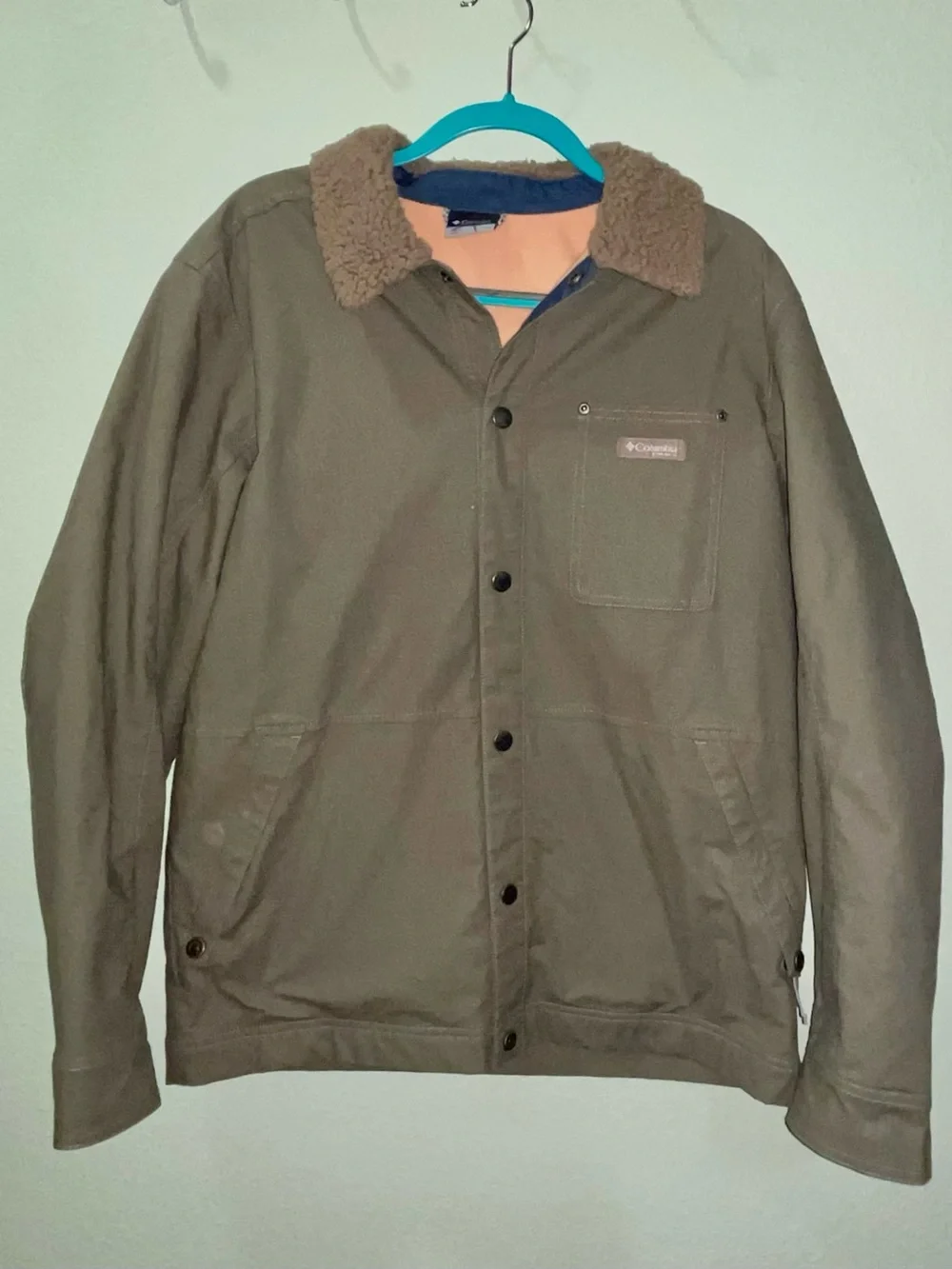 Women’s Columbia Olive Green Lightweight Utility Jacket with Tan Sherpa Collar